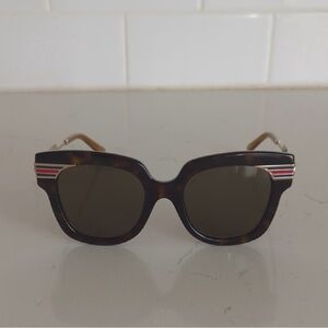 Gucci oversized tortoise Sunglasses